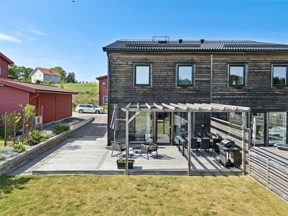 Helgdagsvägen 7B, Trosa