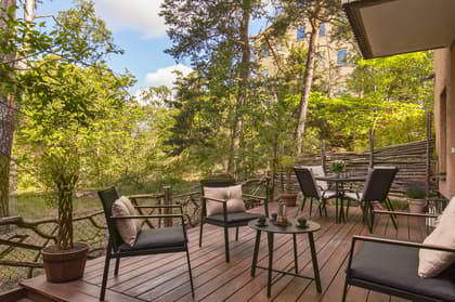 Långhalsvägen 22, Årsta