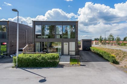 Böljemolnsvägen 46, Fullerö