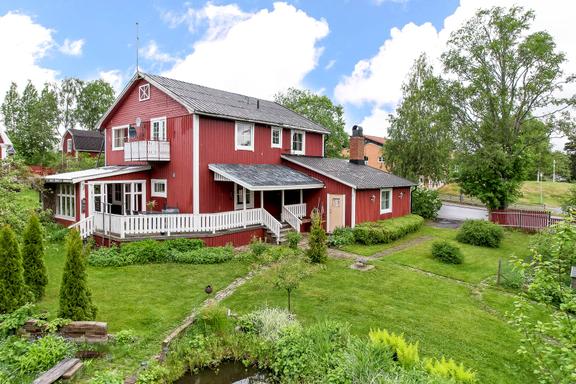 Svedbergsgatan 1, Umeå
