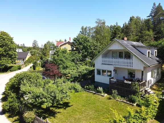 Krokvägen 64, Huddinge