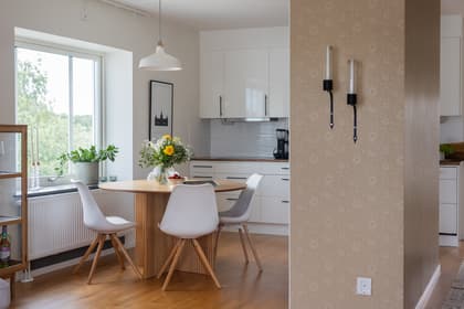 Alice Babs gata 44L, Ljusstaden