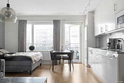 Femstenavägen 7, Kungsängen