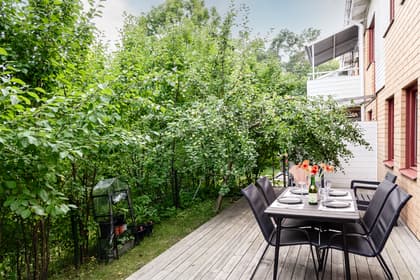 Spegelbacken 30, Gribbylund