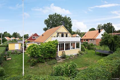 Össebyvägen 26, Smedby