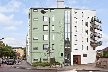 Arlagatan 4, Centrum