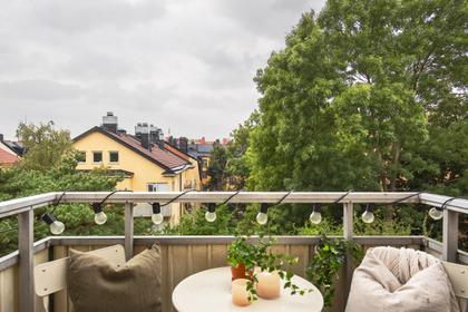Tellusborgsvägen 13, Gamla Midsommarkransen