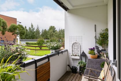 Reveljgränd 14, Körfältet