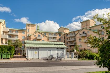 Jungfrudansen 35, Huvudsta
