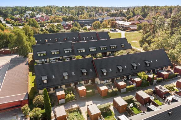 Vattumannens gränd 36, Järfälla