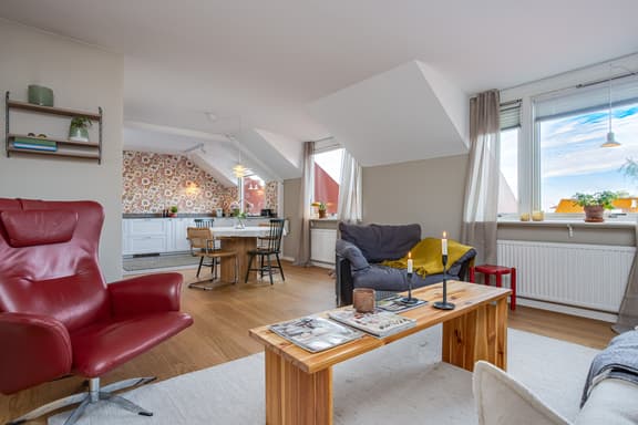 August Bondesons väg 3, Falkenberg