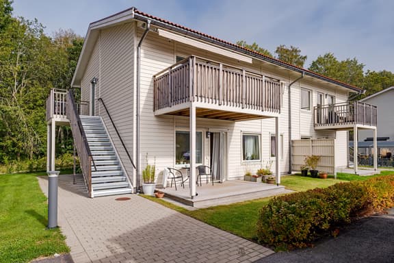 Lantgårdsvägen 7A, Vänersborg