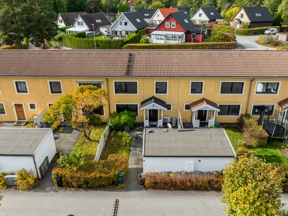 Nypongränd 21, Järfälla