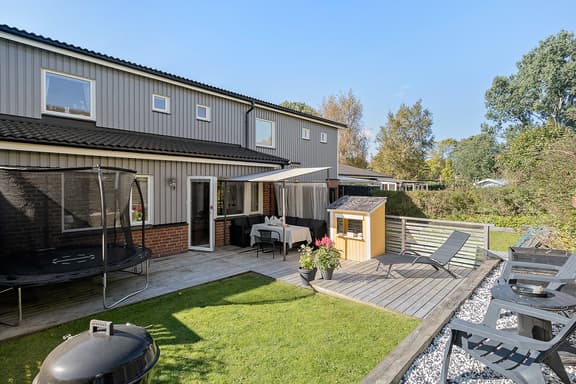 Östra Fjärilsvägen 201, Trollhättan