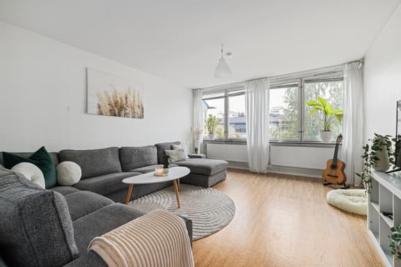 Kavallerigatan 56, Upplands Väsby