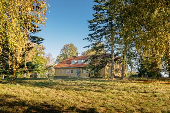 Bredsäter Svaneberg 1, Mariestad