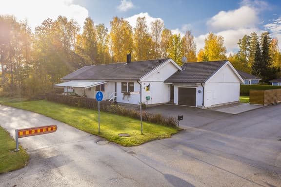 Matchvägen 20, Lidköping