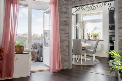 Farstavägen 87, Farsta