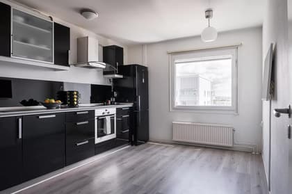 Serenadgatan 24, Högaholm