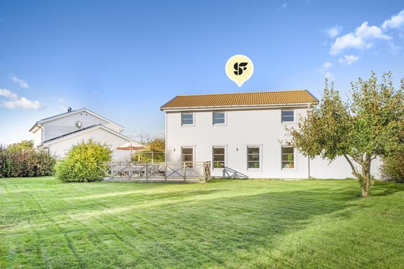 Begonievägen 15, Falkenberg