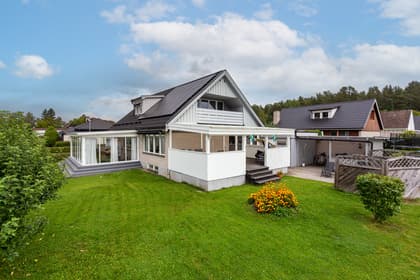 Vadarvägen 2, Köping