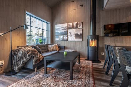 Hjortstigen 1B, Hundfjället