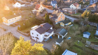 Huginvägen 3, Blombacka