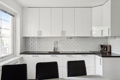 Regnvädersgatan 24, Biskopsgården