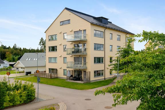 Vikaholmsallén 41, Växjö