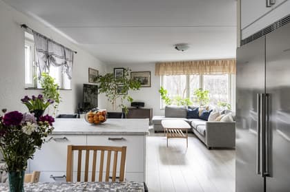 Djupdalsvägen 2E, Edsbacka