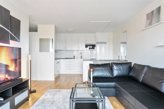 Växthusvägen 7, Upplands-Bro