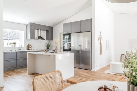 Revyvägen 1, Nyköping