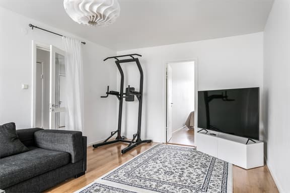 Månadsvägen 41, Järfälla