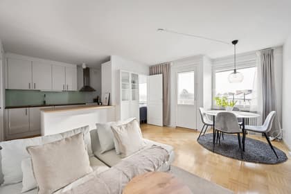 Astrakangatan 2, Hässelby Gård