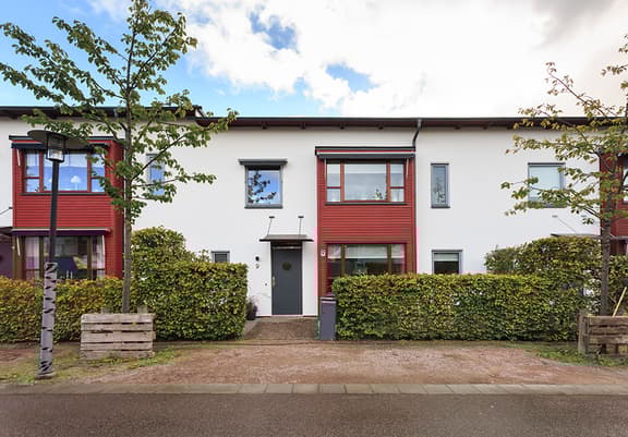 Törnsångaregatan 9, Helsingborg