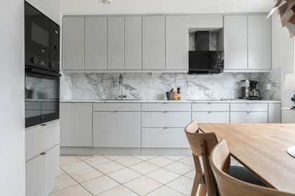 Öresundsgatan 35, Väster