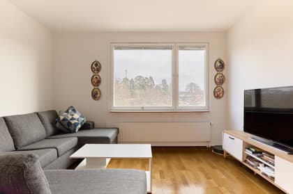 Duvbergsvägen 14, Vårby Gård