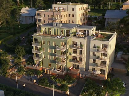 Lindblomsallén, Ugglum