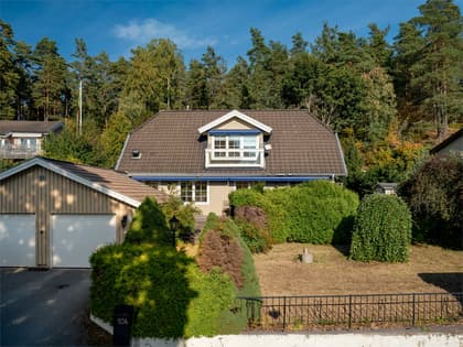 Sundsborgsvägen 104, Odenslunda