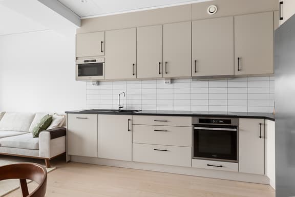 Almvägen 29N, Sollentuna