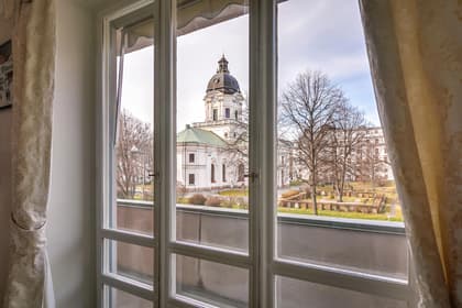 Sveavägen 60, Centrum