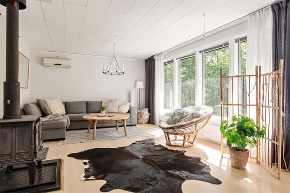 Lövhultsvägen 8, Katrineholm