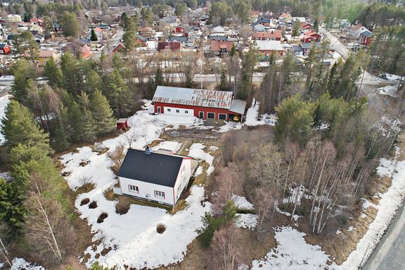 Södra Travbanevägen 18, Umeå