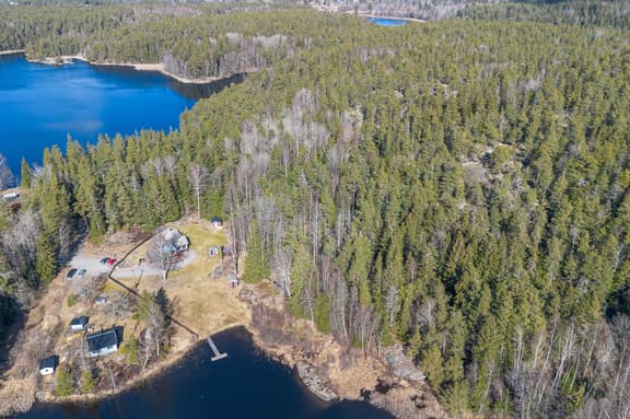 Fredrikslunds Gård, Haninge