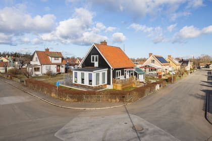 Granvägen 8, Centrum