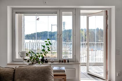 Tollareslingan 24, Tollare