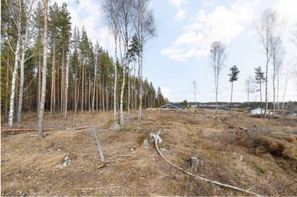 Norrskogsbacken 6, Bro Sjöhagen