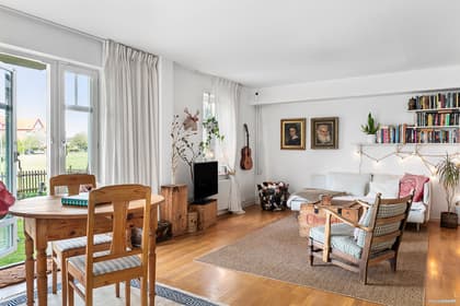 Bruksparken 2, Bruksparken