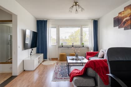 Elin Wägnersgatan 33, Nyby