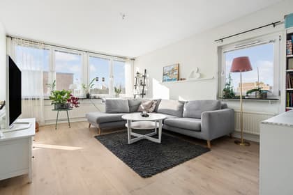 Vårholmsbackarna 54, Vårberg